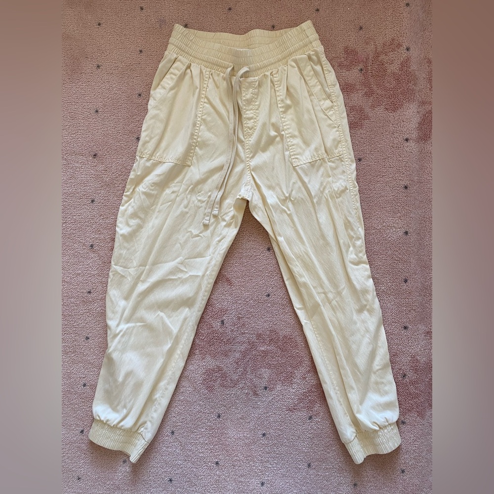 A New Day Women’s High Rise Joggers Pants in Beige Cream Medium M